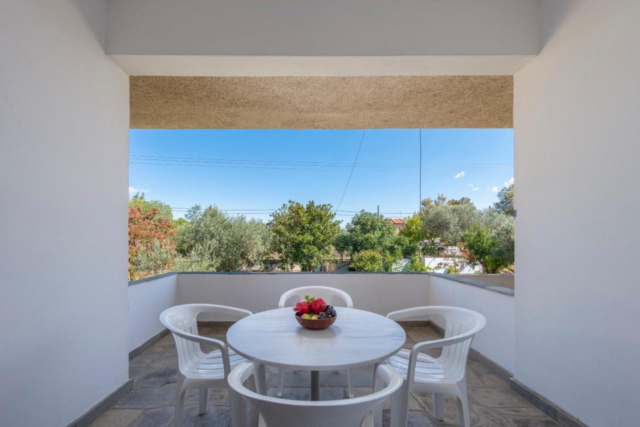Blooming Memories B Apartment Vourvourou Exterior photo
